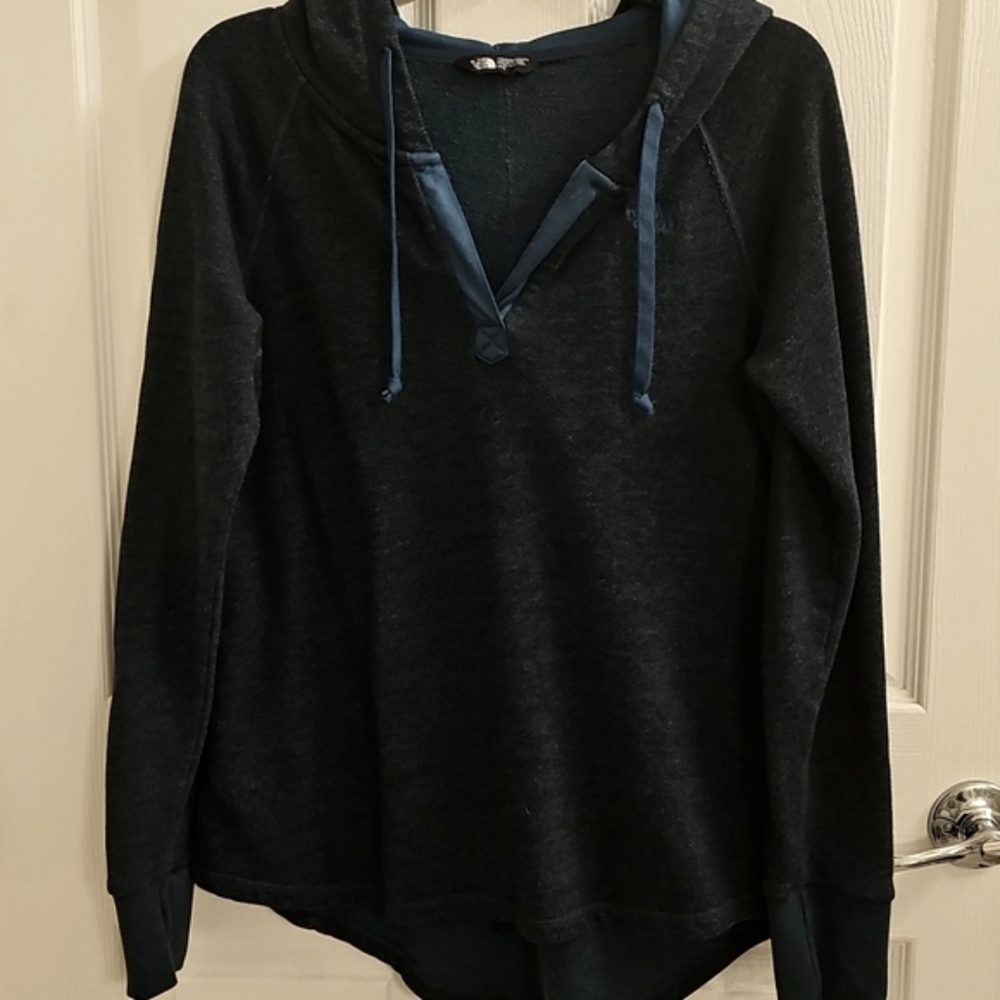 The North Face Women's Pull Over